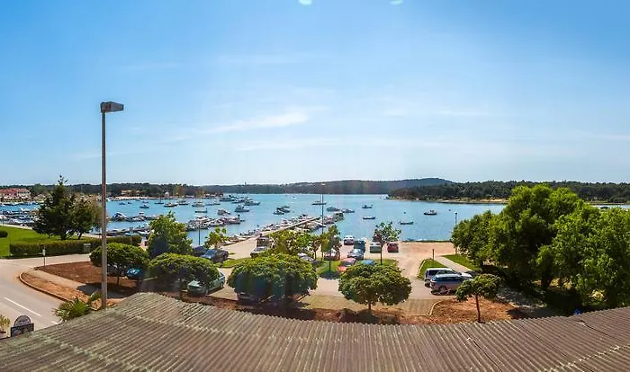 B&B La Fontana 메덜린