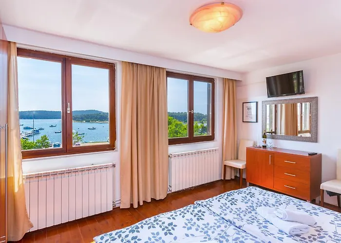 B&B La Fontana 메덜린