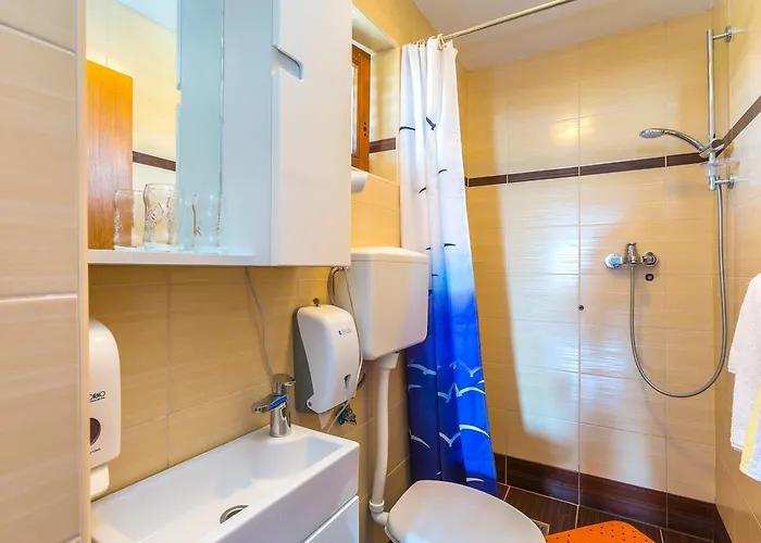 B&B La Fontana 메덜린